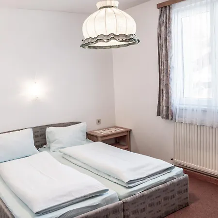 Rehhaus Хольцгау